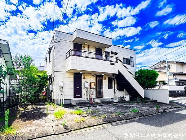 【外観】これから始まる新しい暮らしを自由にイメージ。ご家族の理想をカタチにできる住まいの舞台です。