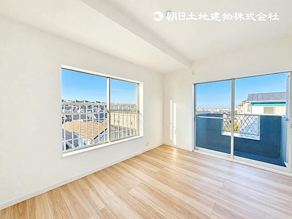 【洋室】暮らしに合わせて自由に使える洋室。寝室から趣味のお部屋まで幅広い用途で活躍します。