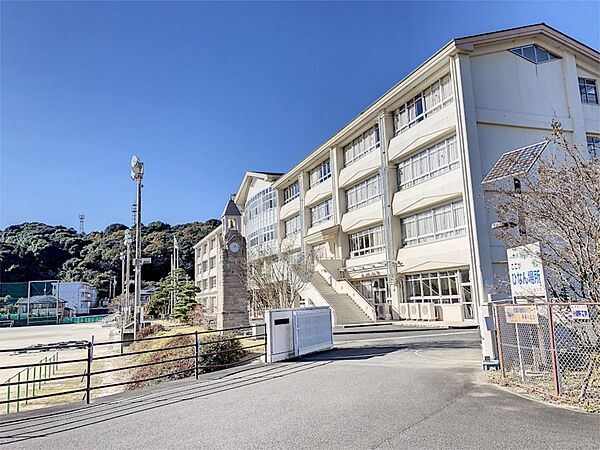 掛川市立大須賀中学校（2413m）
