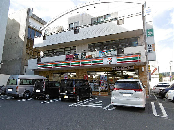 セブンイレブン 日立助川町1丁目店（213m）