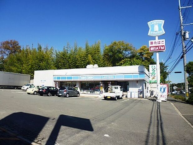 ローソン玉津町田中店 約840m