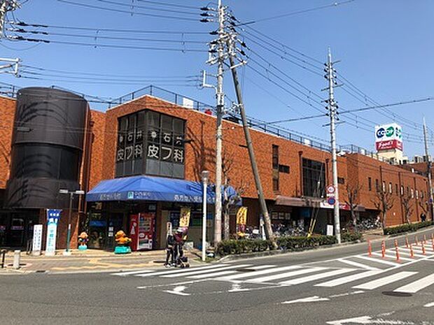 魚住モール 約790m