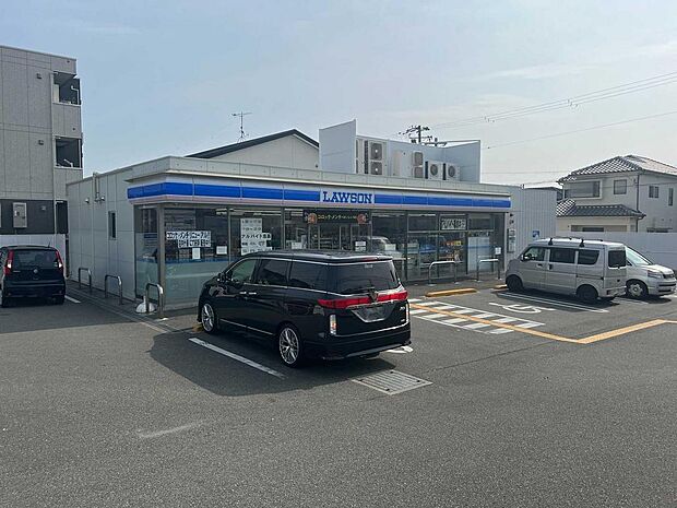 ローソン神戸大町二丁目店　約220ｍ