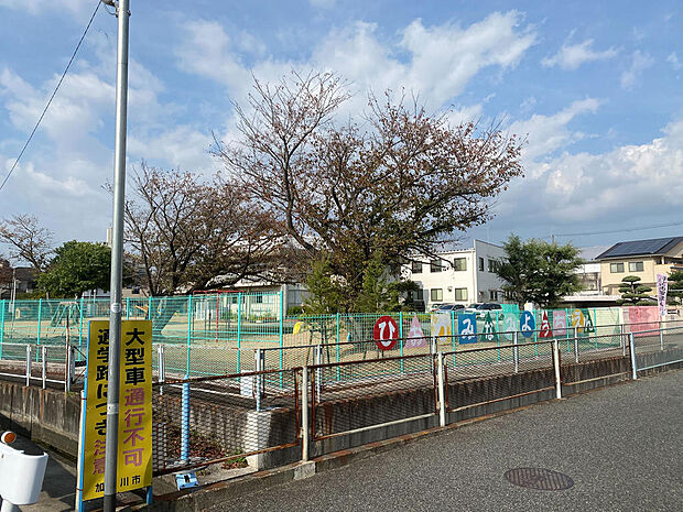 加古川市立氷丘幼稚園　徒歩9分（約690ｍ）