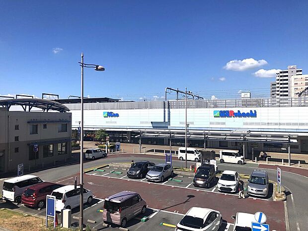 スーパーマルハチ加古川店　徒歩10分（約750ｍ）