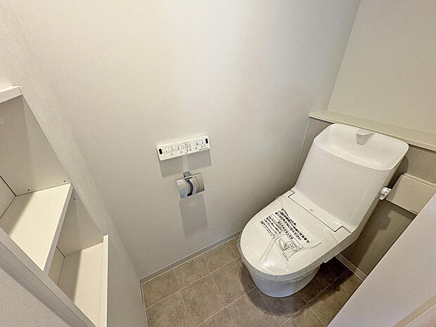 ■お手洗い■節水型のお手洗い♪1F.2Fに設けており朝も混雑しません♪