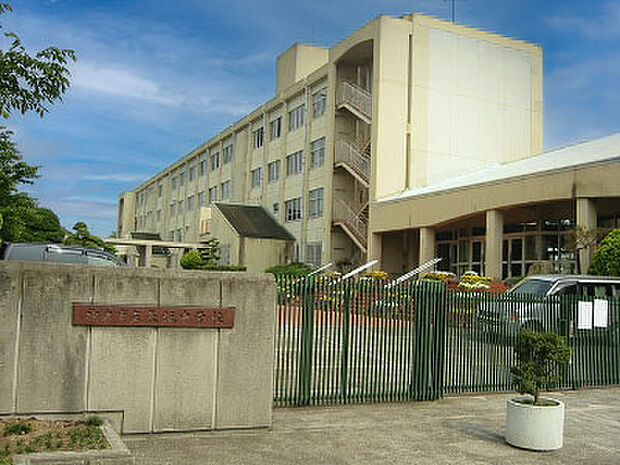 神戸市立長坂中学校 徒歩21分(約1630m)