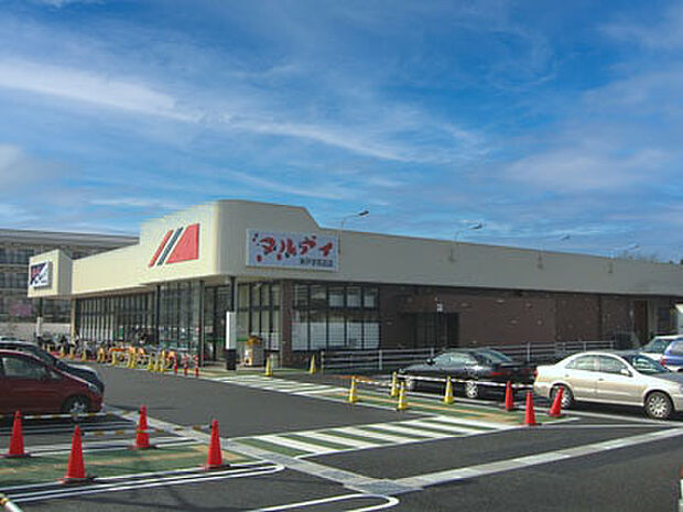 マルアイ神戸学院前店 徒歩13分(約1030m)