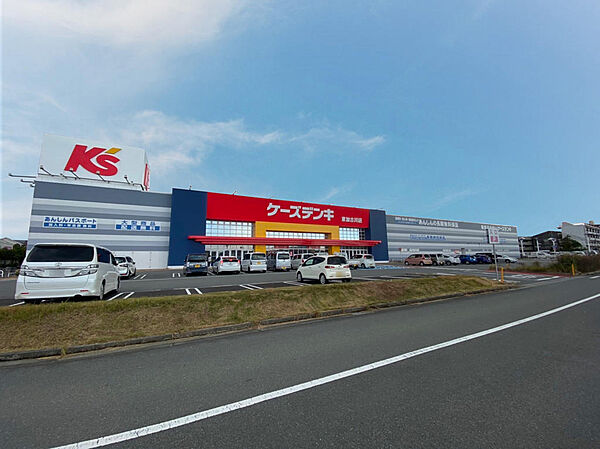 ケーズデンキ東加古川　徒歩7分（約550ｍ）