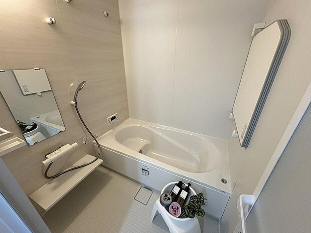 ■浴室■ゆったりと寛げるお風呂タイム♪浴室乾燥機付きです！