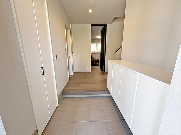 ■玄関■ゆったりとした玄関!