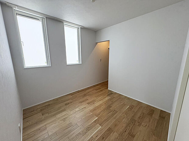 ■洋室■7.4帖の主寝室!WIC付き!