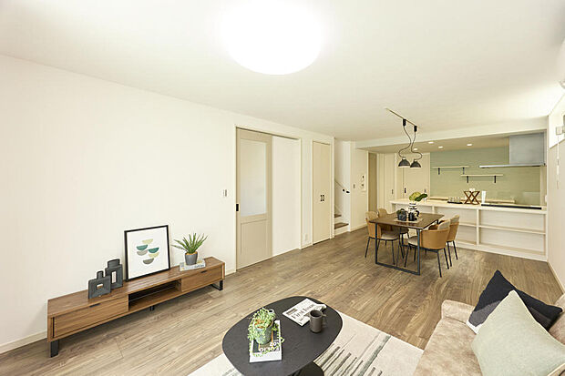 ■LDK■広々と落ち着きのある空間でゆったり寛げます♪