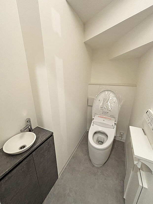 ■お手洗い■節水型のお手洗い♪1F.2Fに設けており朝も混雑しません♪