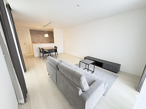 ■完成イメージパース■18.1帖の広々としたLDK♪