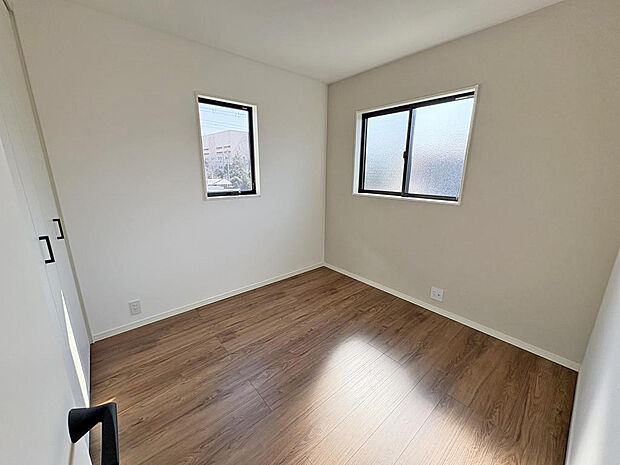 ■洋室■陽当たり良好！全居室クローゼット完備◎