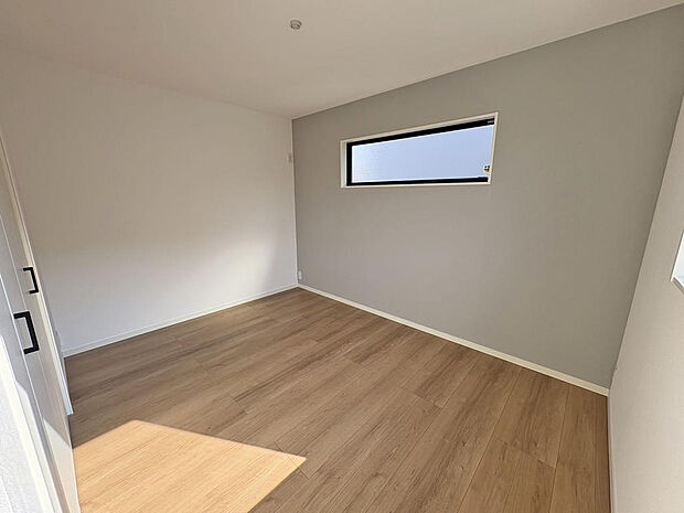 ■洋室■６．６帖の洋室！陽当たり良好♪