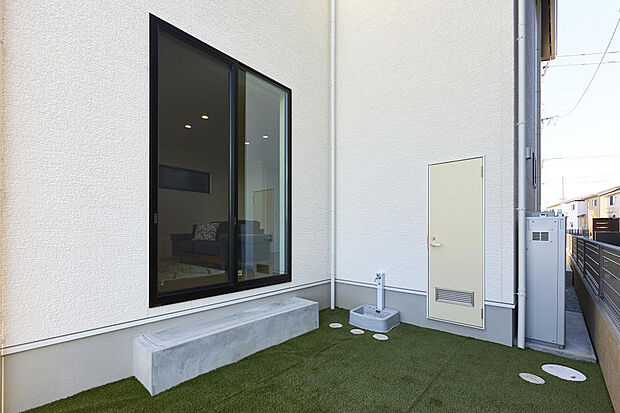 ■庭■BBQやお子様のプールなど人目を気にせず楽しめますあ♪