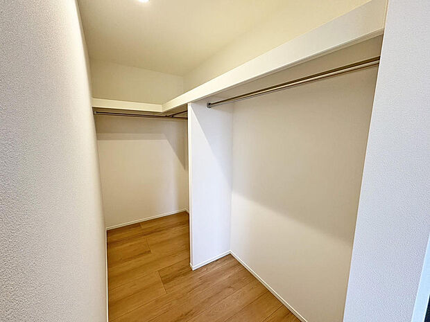 ■WIC■大容量の収納スペースを確保◎季節物の家電もスッキリ収まります！