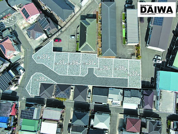 ■現地写真■全８区画の綺麗な分譲地内に建つコンセプトモデルハウス♪