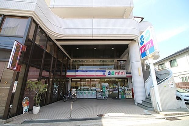 コープミニ西舞子店 約370m