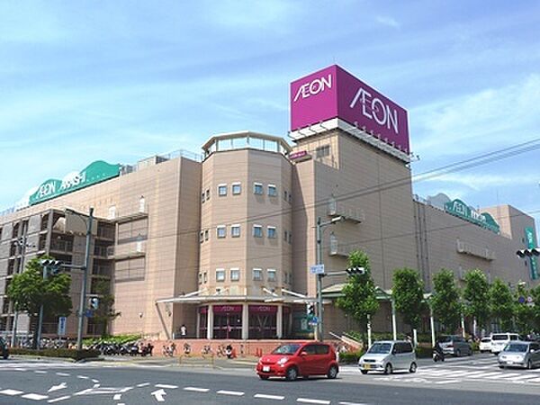イオン明石店　約1100ｍ