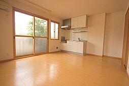 ルピナス 201 2階1LDKのリビング/ダイニング