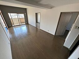 トレゾア西原 5階3LDKのリビング/ダイニング