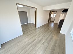 東雲翠苑 4階1LDKのリビング/ダイニング