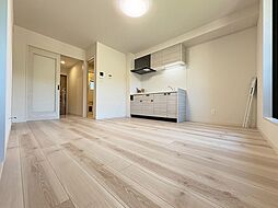 中野APARTMENTS 1階2LDKのリビング/ダイニング