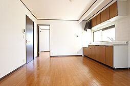 グランデュール横山B棟 2階3DKのリビング/ダイニング