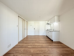 Le Lien助実（ル リアンスケザネ） 2階1LDKのリビング/ダイニング