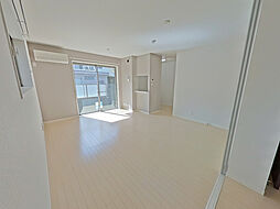 リバージュ中広 1階1LDKのリビング/ダイニング