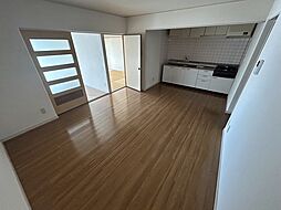 カネオハイツ 1階3LDKのリビング/ダイニング