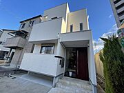 草津駅より徒歩7分 2階 築9年10ヶ月の賃貸物件