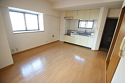 ルート大芝 4階2LDKのリビング/ダイニング