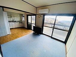 マンション尾那岡 2階2LDKのリビング/ダイニング