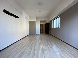 Ｅａｓｔ　Ｐａｌａｃｅ 4階ワンルームのリビング/ダイニング