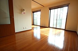 フレヴェール 1階2LDKのリビング/ダイニング