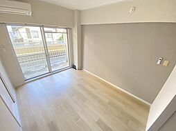 リザハウス西広島 2階1Kのリビング/ダイニング