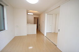 テディハイム 2階2LDKのリビング/ダイニング