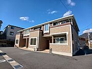  2階 築10年2ヶ月の賃貸物件