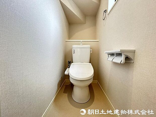 <トイレ>1階2階ウォッシュレット付きトイレです。
