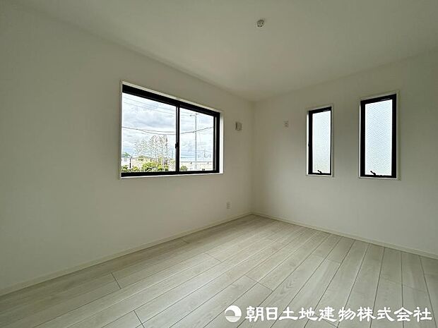 <洋室>2階に3部屋の洋室がある3LDKの間取りです。