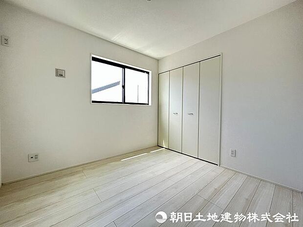 ＜洋室＞2階に4部屋の洋室がある4ＬＤＫの間取りです。