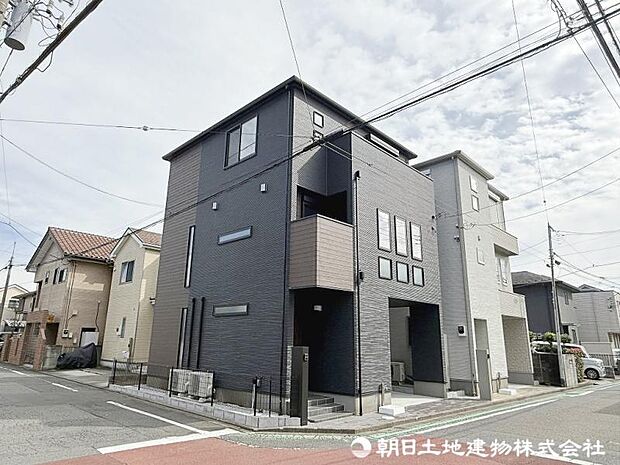 ＜外観＞快適な全館空調搭載住宅　「相生」の便利な住環境も魅力です。