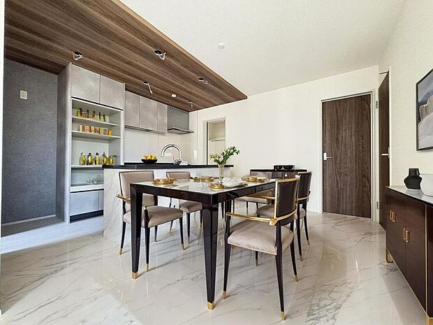 ＜ダイニング＞アイランドキッチン前の広いダイニングスペースです。（家具イメージ）