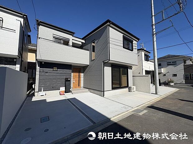 <カースペース>車2台駐車可能です。