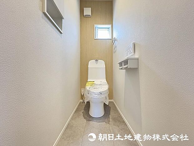 <トイレ>1階2階ウォッシュレット付きトイレです。