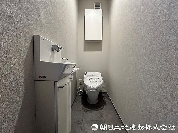 <トイレ>2階3階ウォッシュレット付きトイレです。